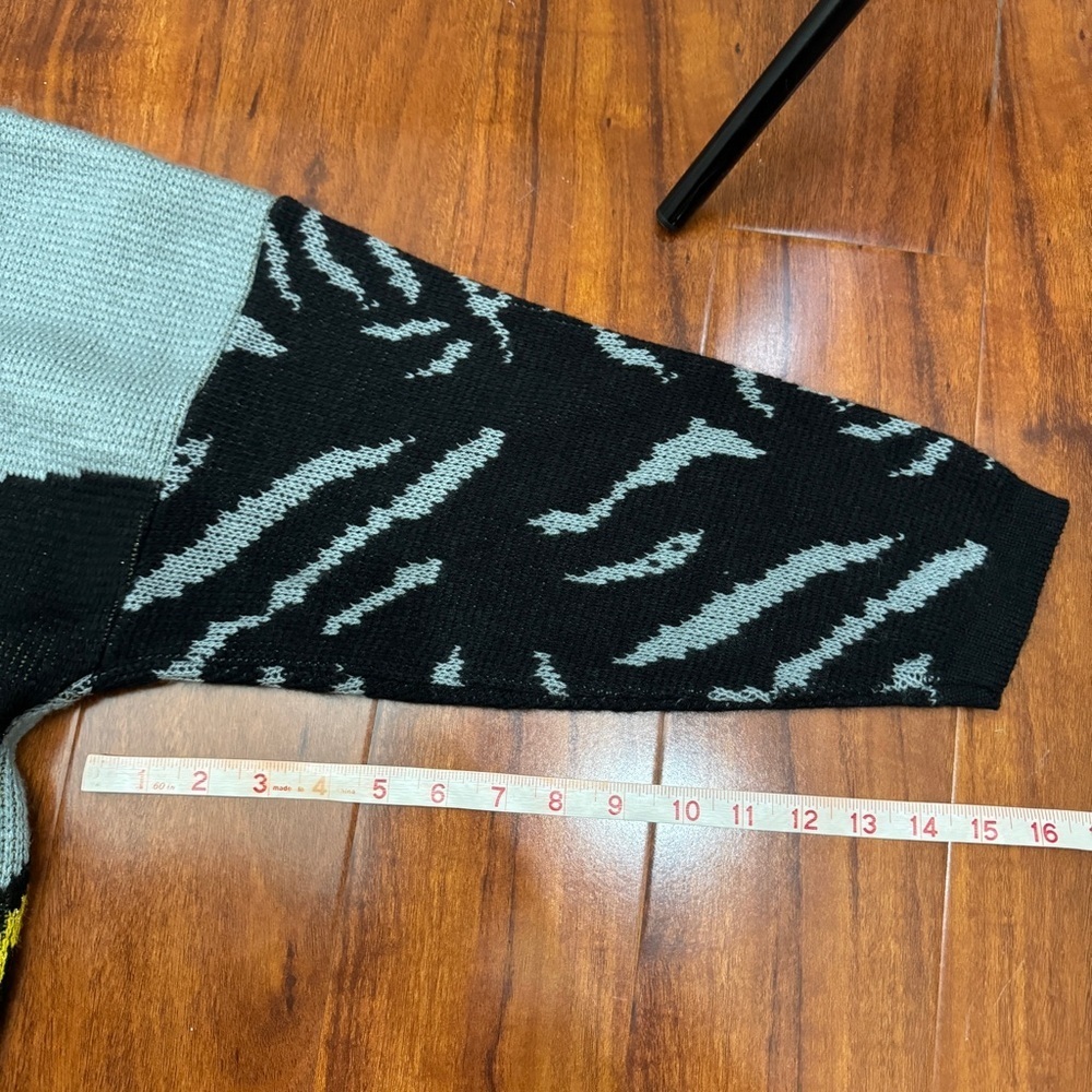 Venezia Sweater Tiger Vintage OSFM - Picture 6 of 6